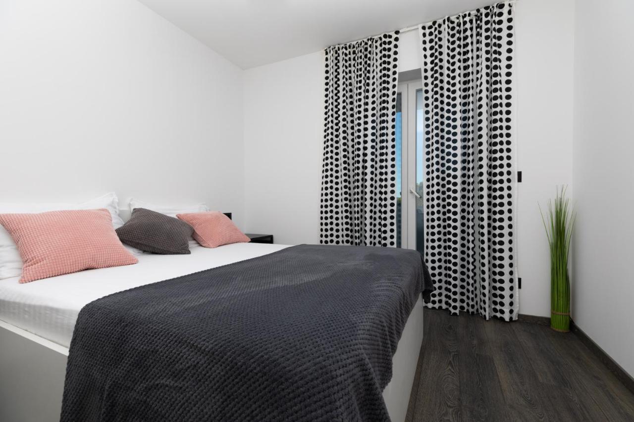 מימיצה Apartments Ban מראה חיצוני תמונה